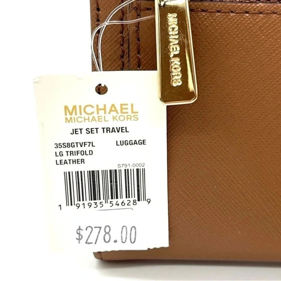Michael Kors Large Large Quilted Trifold Wallet Pink/Gold - Picture 8 of 8